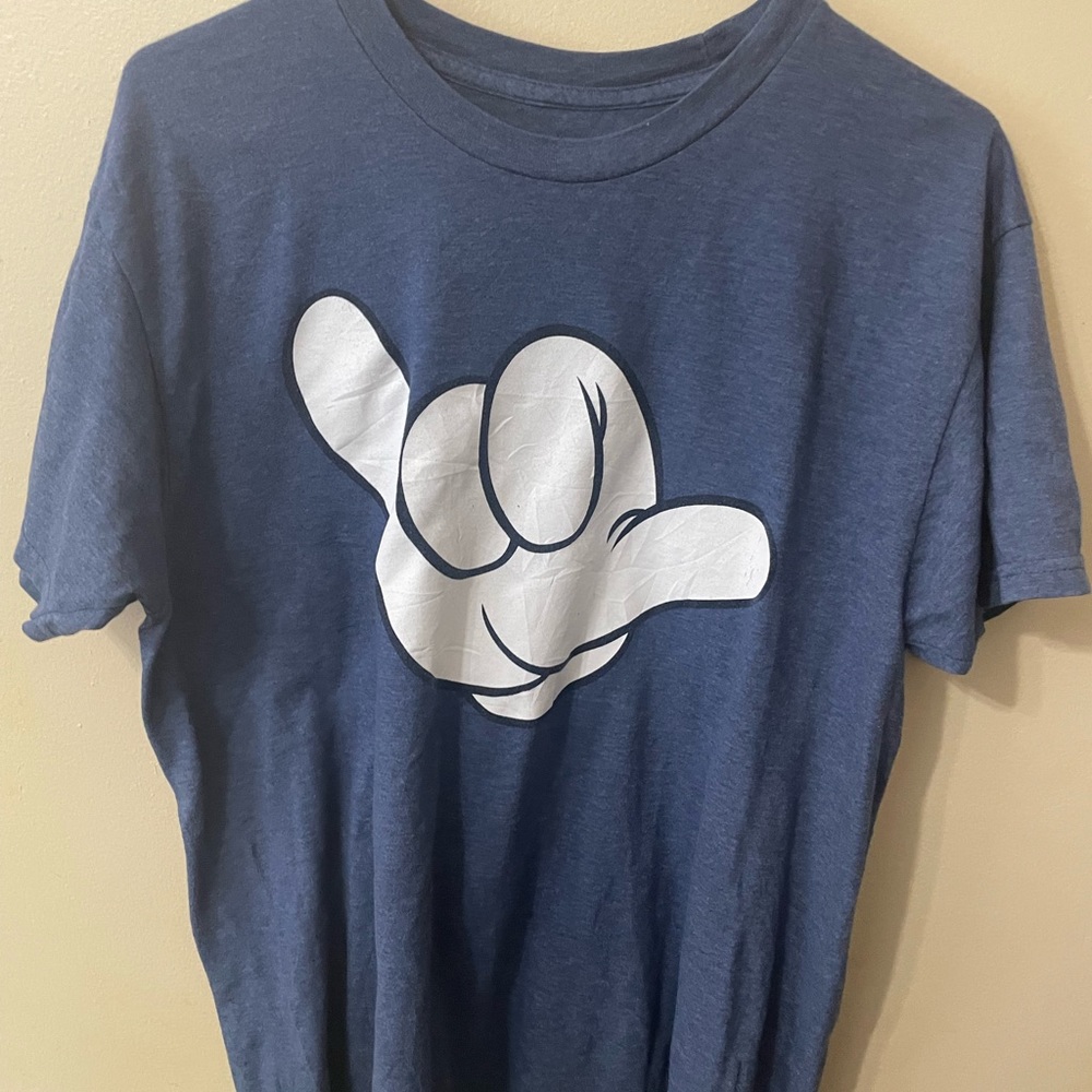 Disney Mickey Mouse glove shirt